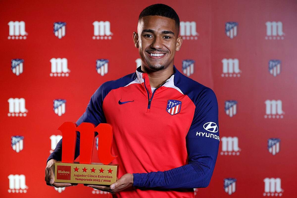 Samu Lino Nombrado Mejor Jugador De La Temporada Mahou