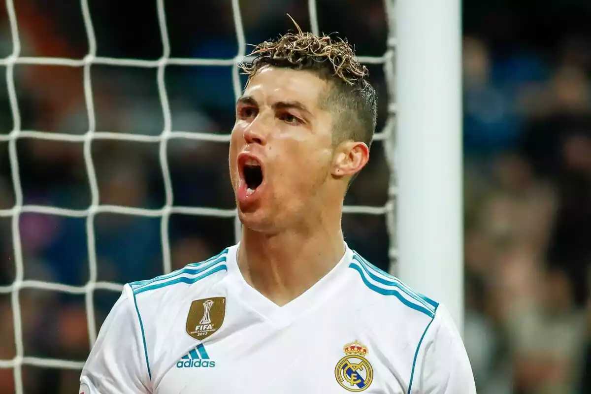 Cristiano Ronaldo durante la celebración de un gol con el Real Madrid