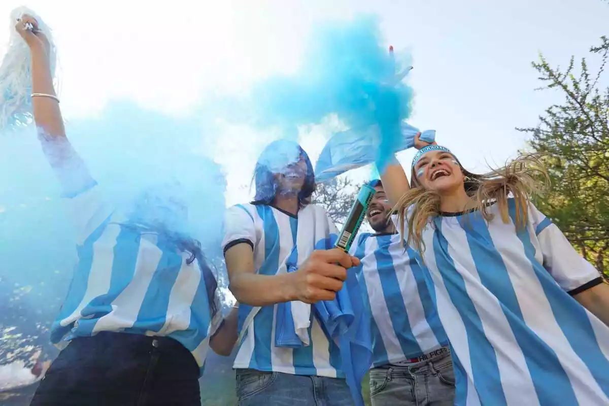 Fans argentinos celebrando