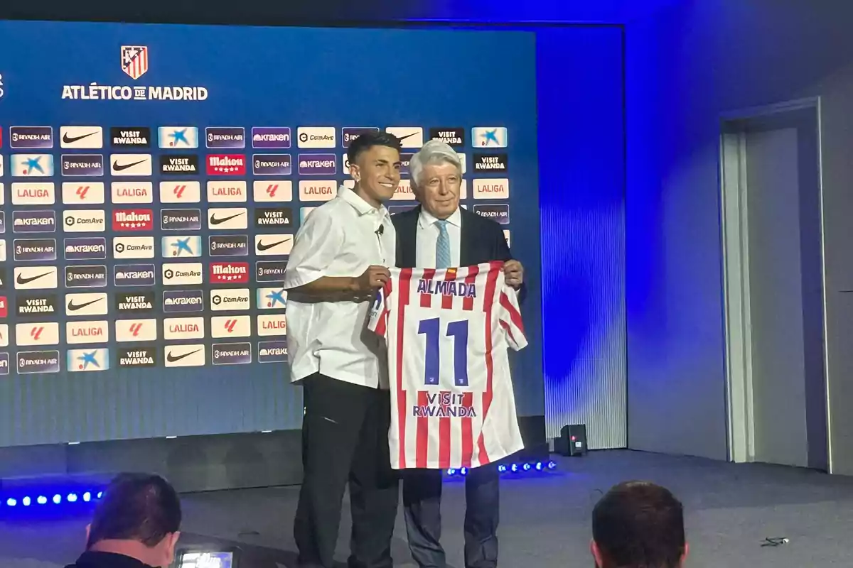 Almada con la 11