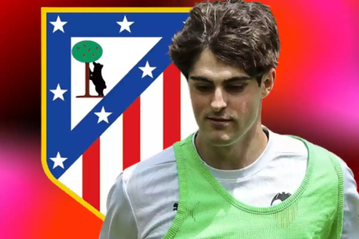 Javi Guerra con el Atlético