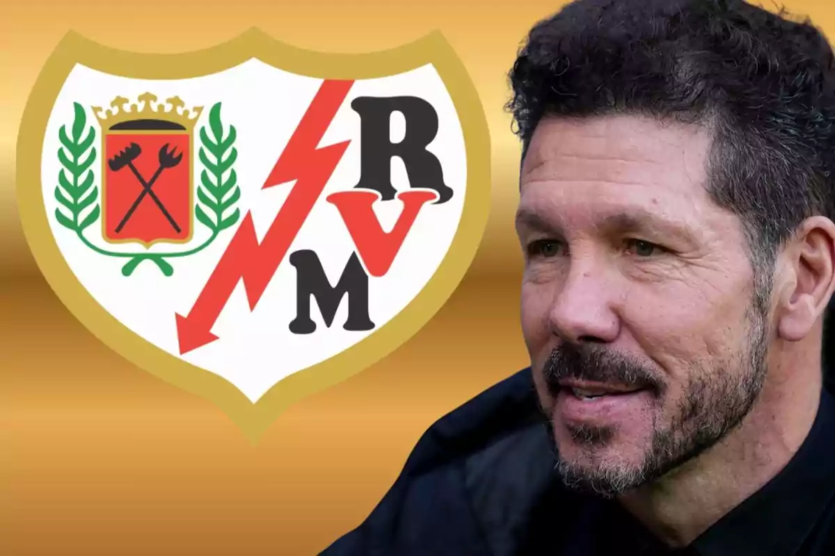 Simeone con el escudo del Rayo