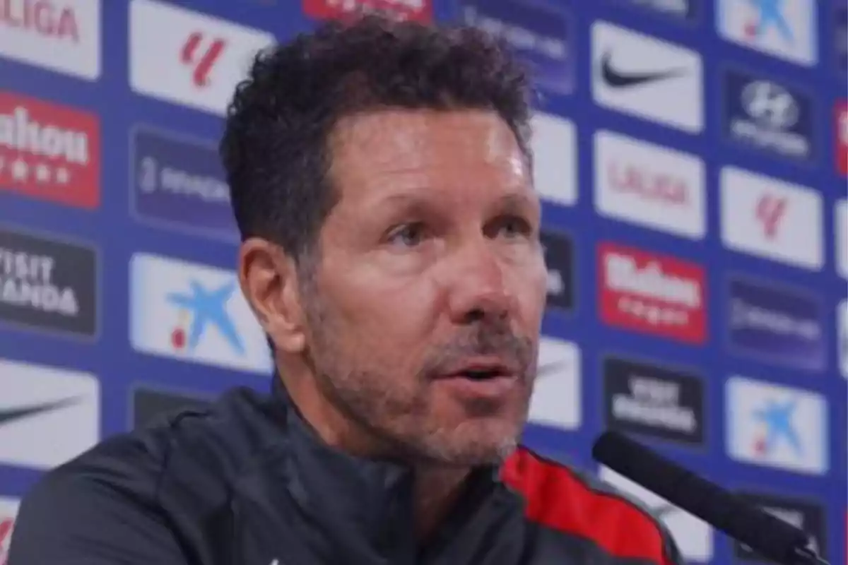 Simeone en rueda de prensa