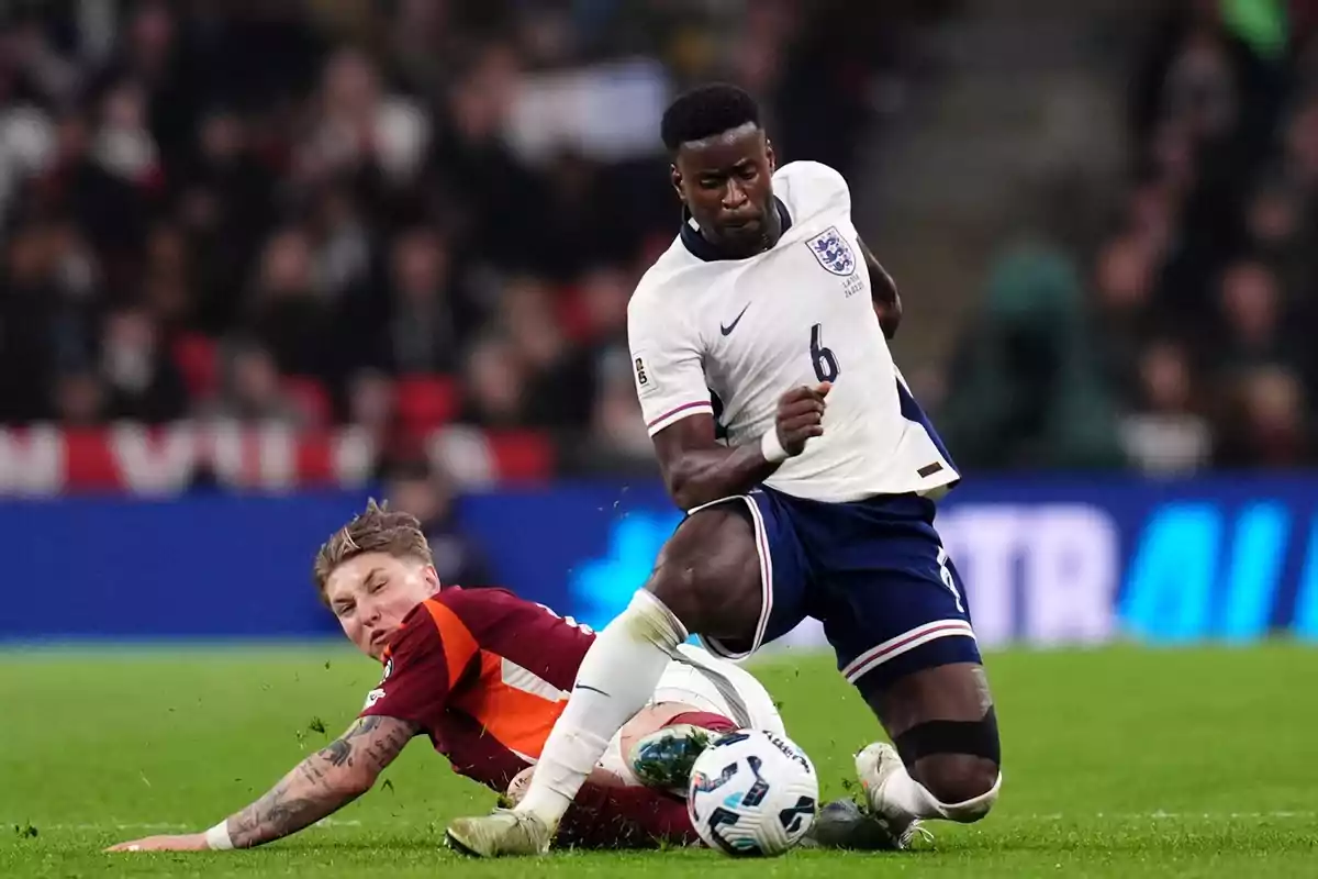 Sits peleando contra Inglaterra Sits peleando contra Inglaterra
