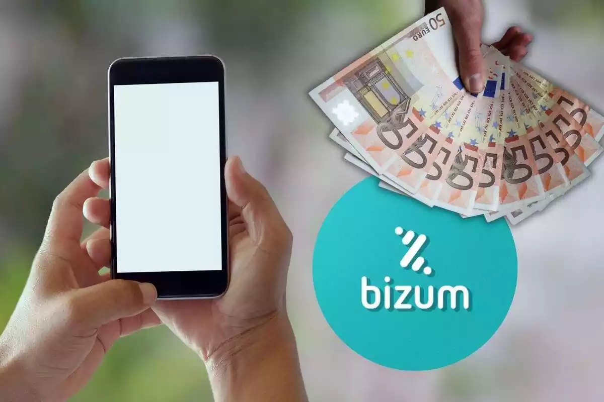 Montaje con un fondo de una persona sosteniendo un móvil con la pantalla en blanco, al lado el lobo de Bizum y un fajo de billetes de 50 euros en la mano de otra persona