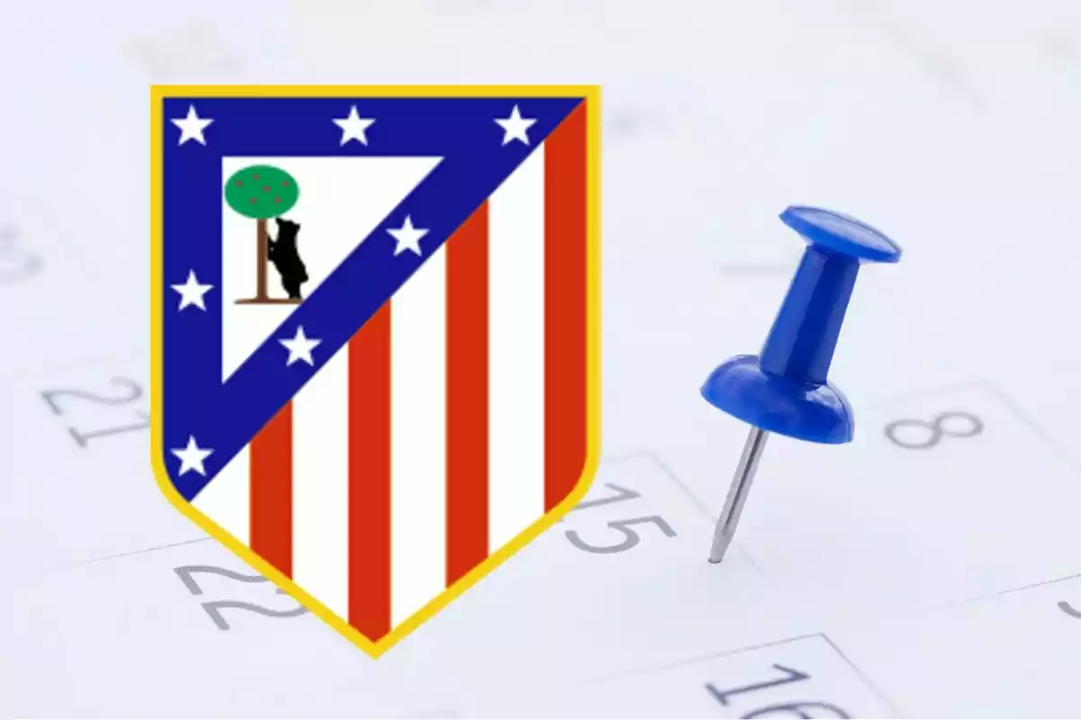 Imagen del escudo del Atlético de Madrid en un calendario