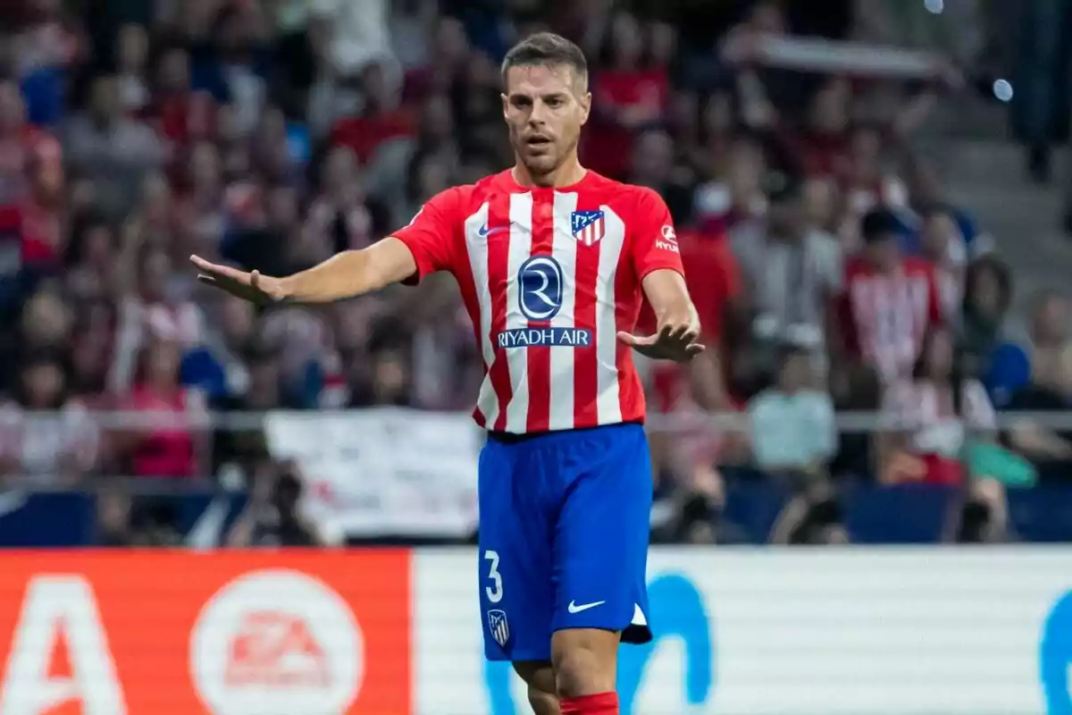 Imagen de César Azpilicueta con el Atlético de Madrid