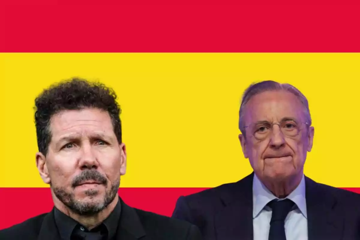 Dos hombres frente a la bandera de España.