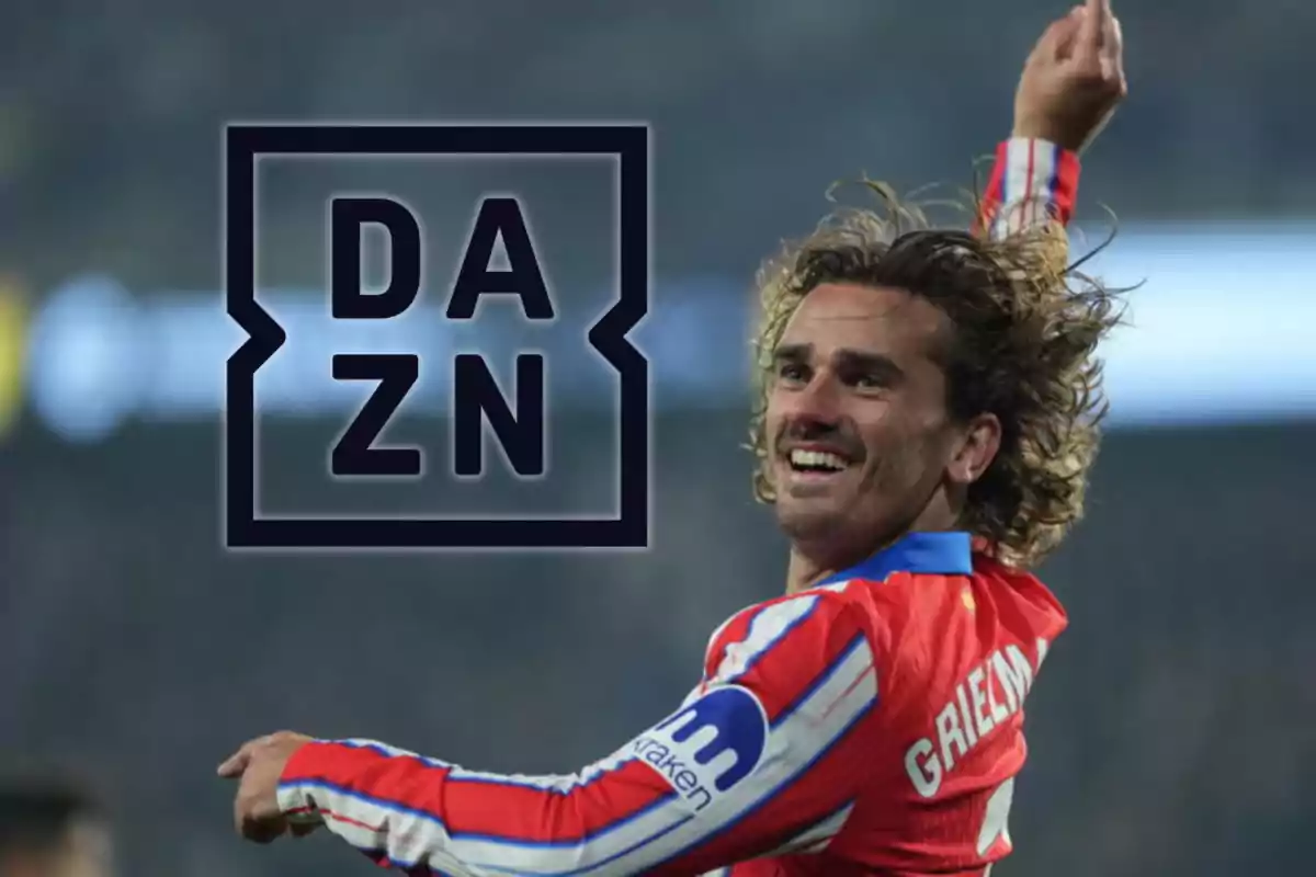 Un jugador de fútbol con uniforme rojo y azul celebra mientras el logo de DAZN aparece en el fondo.