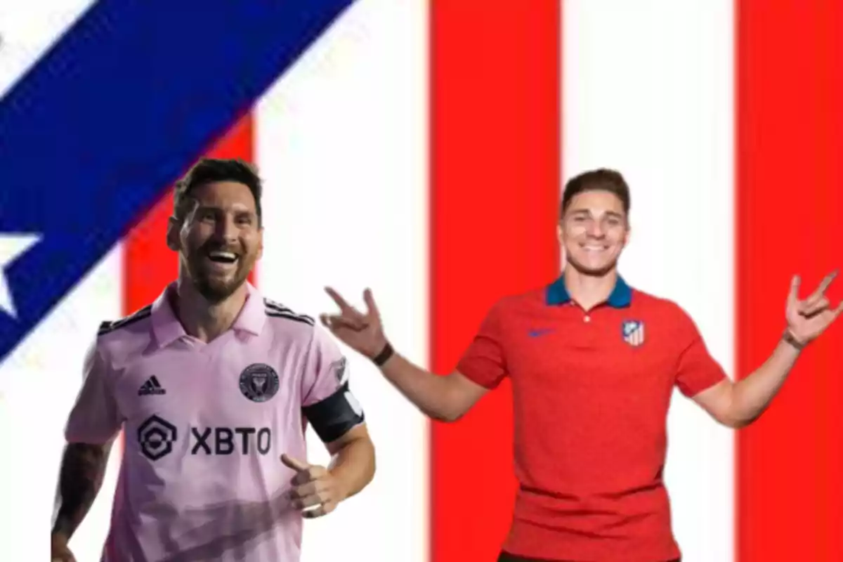 Dos jugadores de fútbol sonrientes, uno con la camiseta rosa del Inter Miami y el otro con la camiseta roja del Atlético de Madrid, con una bandera de Puerto Rico de fondo.