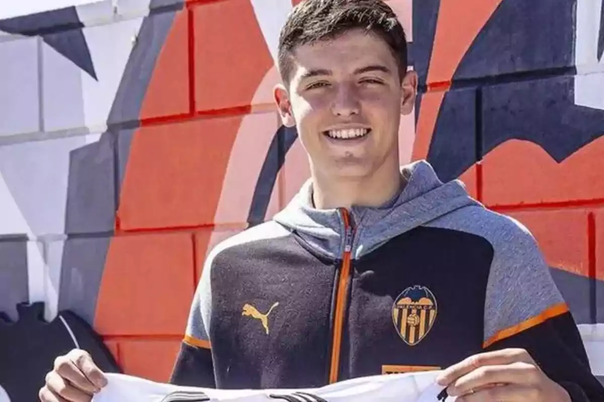 Javi Tena