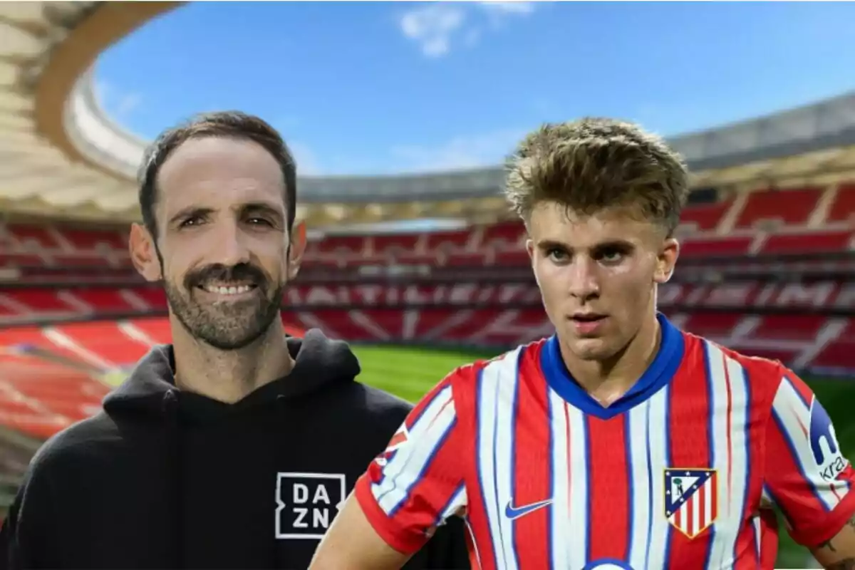 Dos hombres en un estadio de fútbol uno con una sudadera de DAZN y otro con una camiseta del Atlético de Madrid.