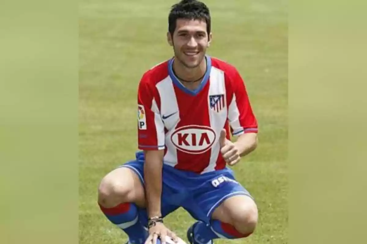 Imagen de Luis García en su presentación con el Atlético de Madrid