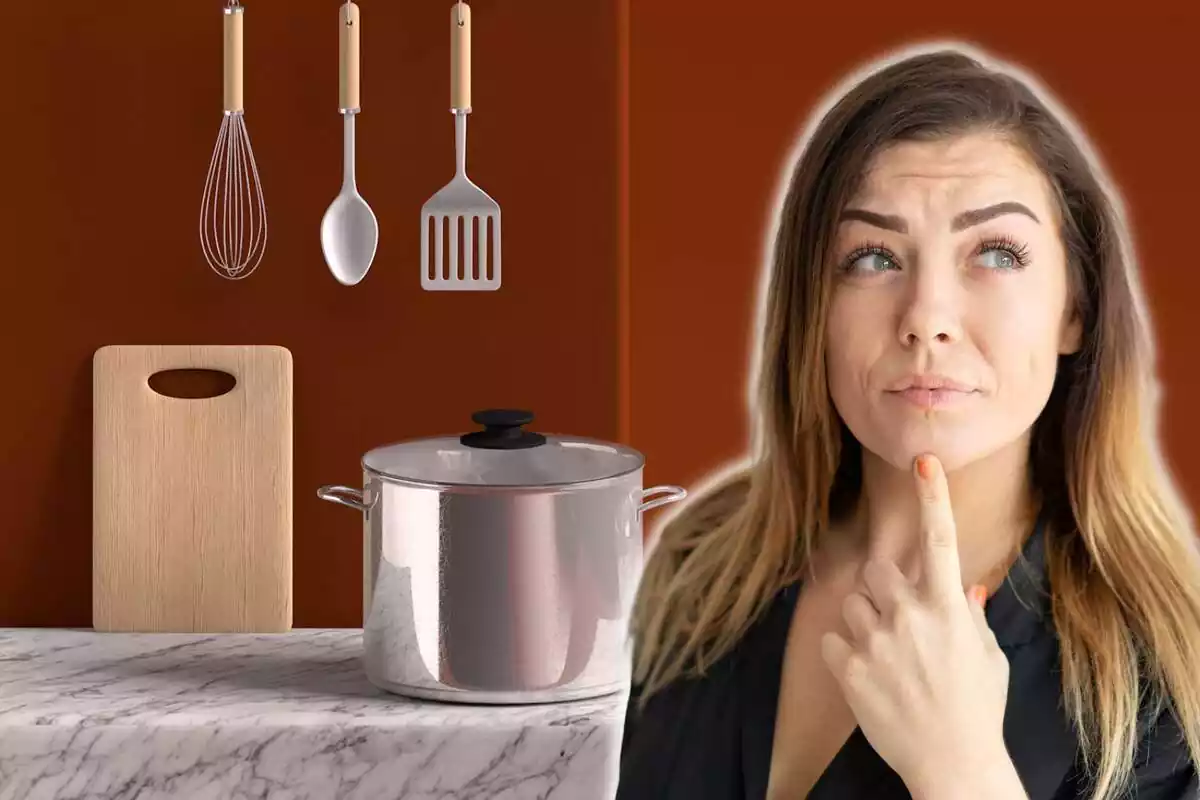Mujer pensando con una cocina de fondo Mujer pensando con una cocina de fondo