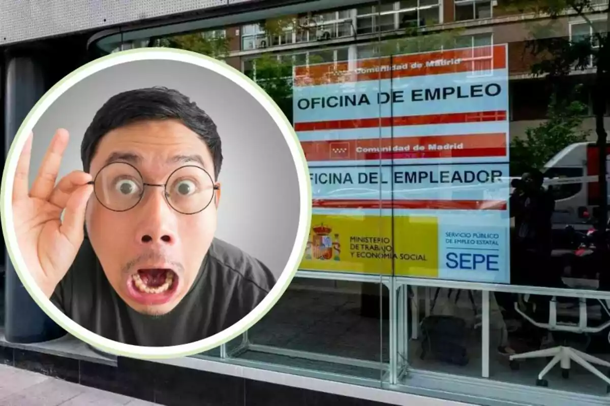 Un hombre con gafas redondas y expresión de sorpresa está superpuesto sobre una imagen de una oficina de empleo en Madrid, con carteles del Ministerio de Trabajo y Economía Social y del Servicio Público de Empleo Estatal (SEPE).