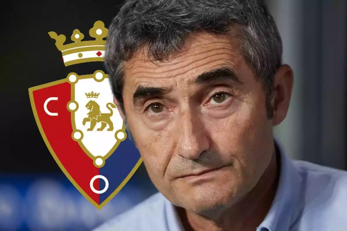 Ernesto Valverde con cara pensativa y el escudo del CA Osasuna al fondo