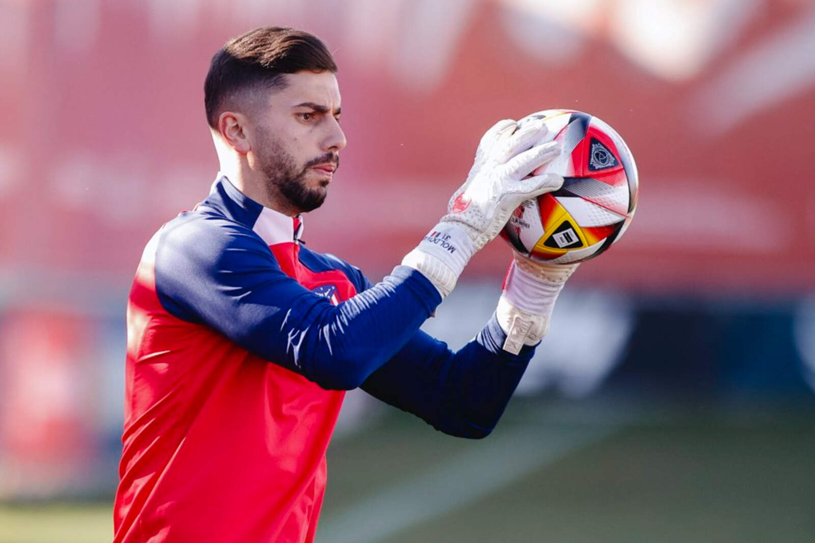 El plan de Spezia con el descarte de Simeone