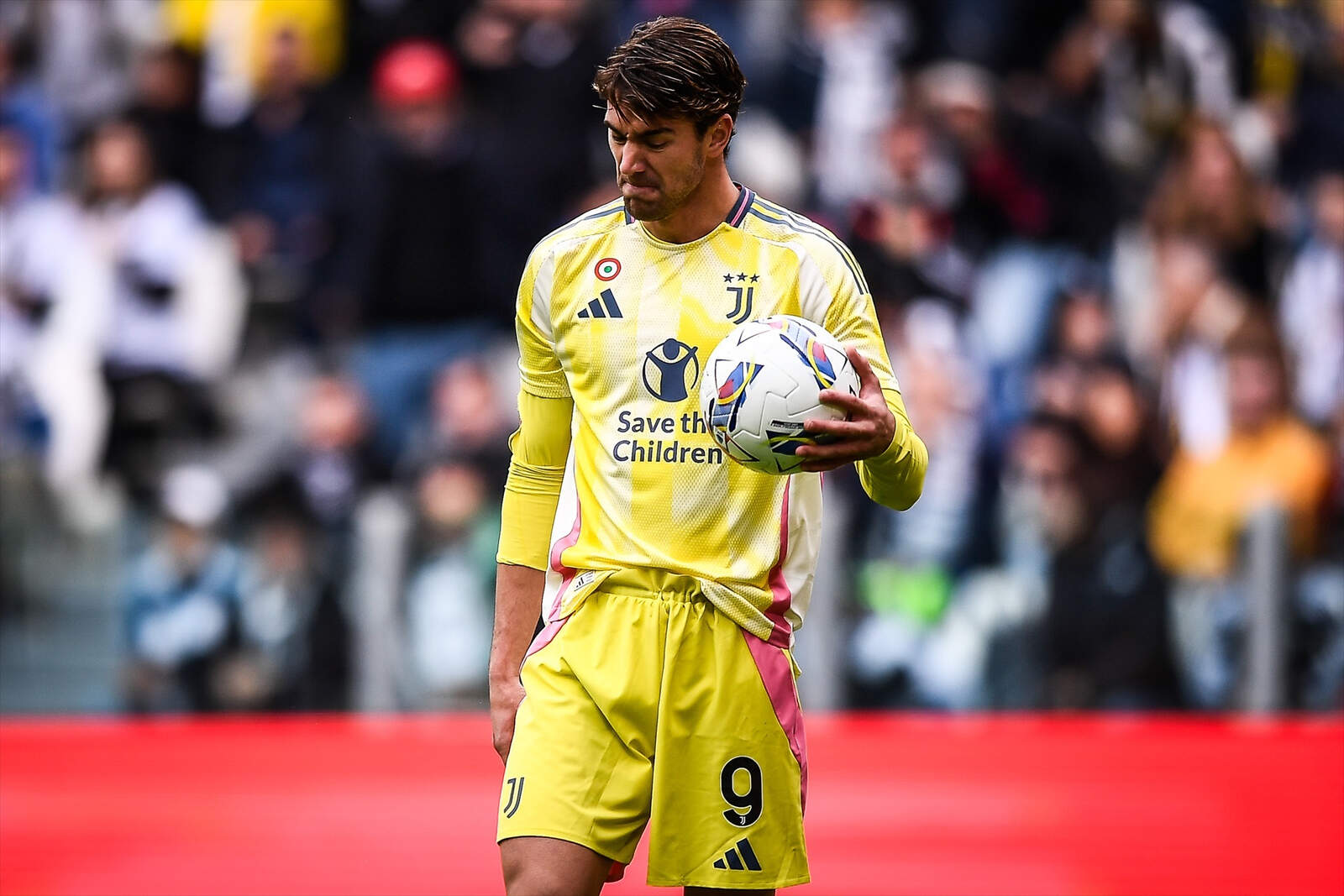 Vlahovic en un partido